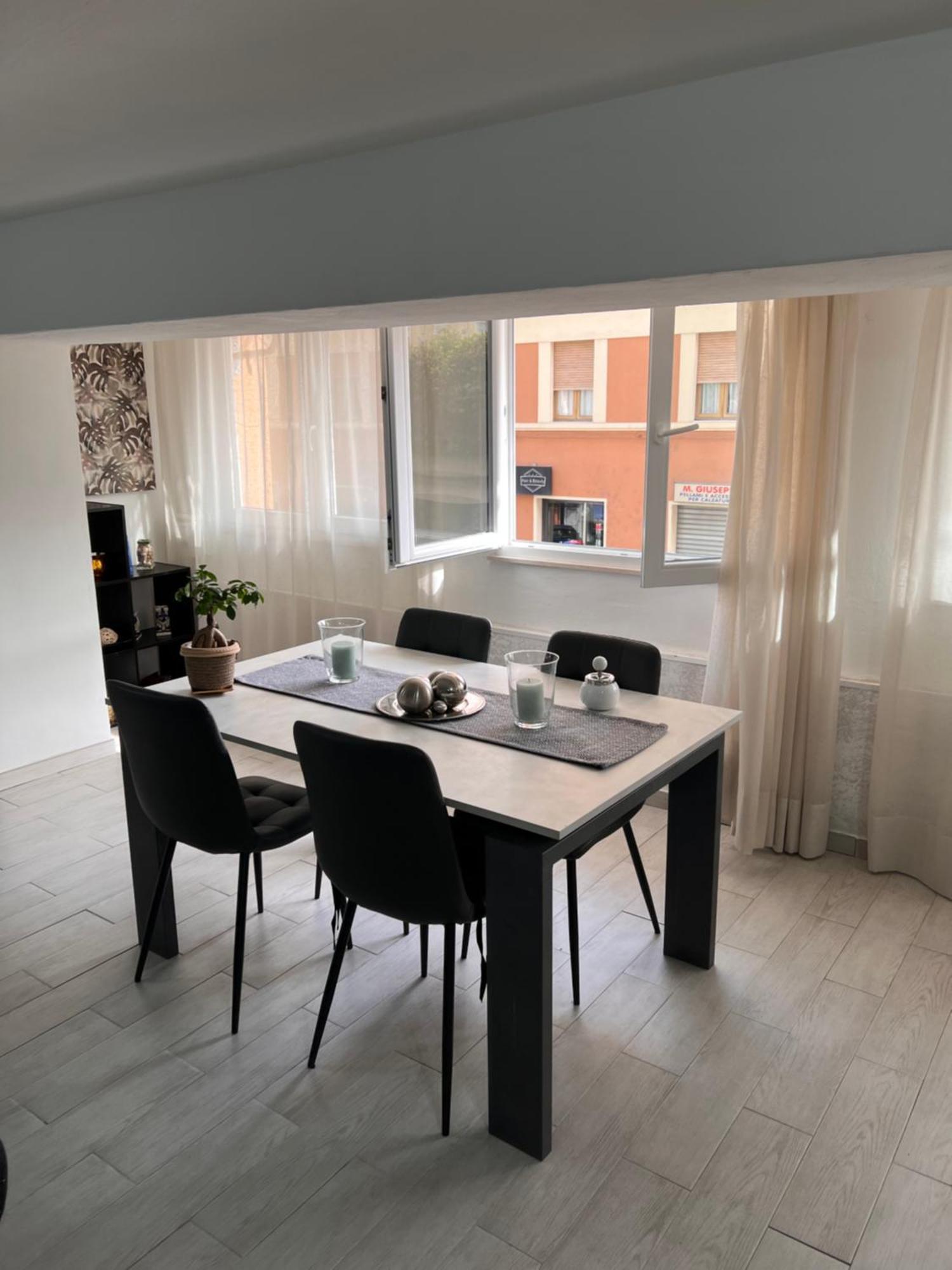 Manzoni 29 Apartment *